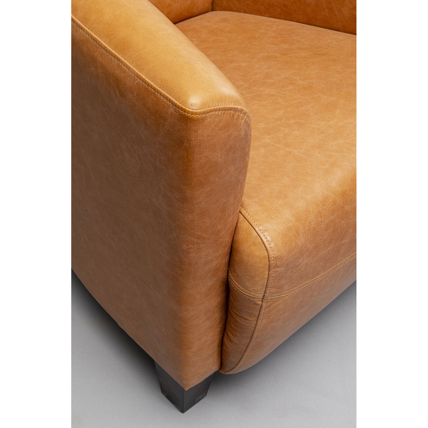 Кресло Cigar Lounge Light Brown KARE 87790