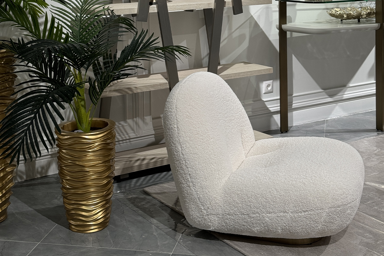 Кресло искусственный ме белое Garda Decor 87YY-21045