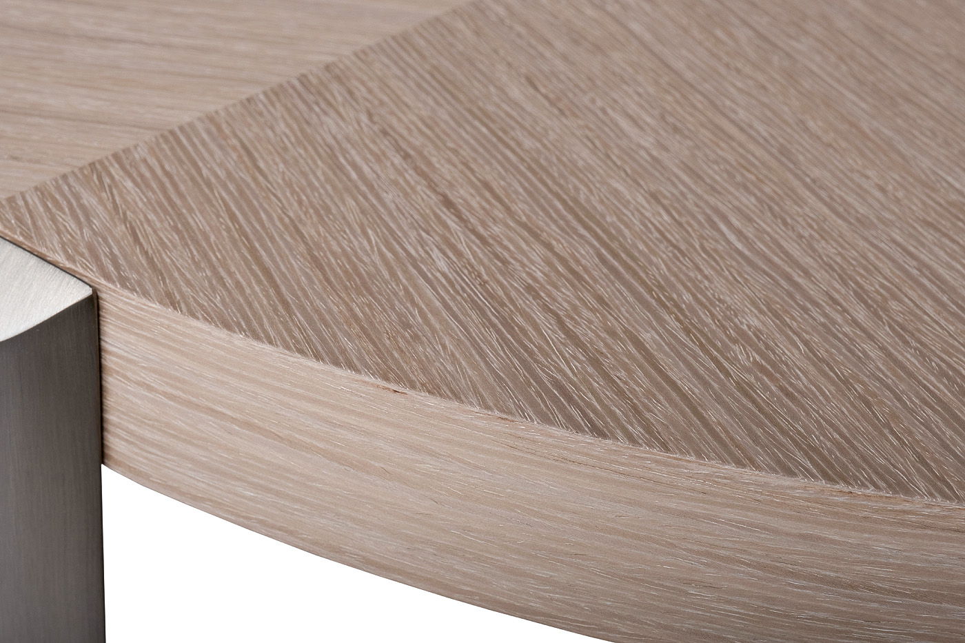 Стол журнальный со светлым шпоном Garda Decor 58DB-21004