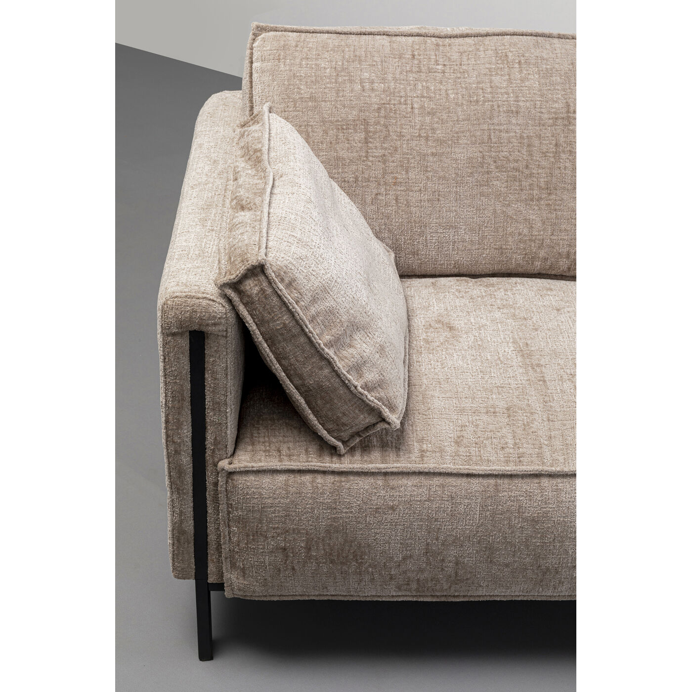 Диван двухместный 2-Seater Victor Beige 178 см KARE 87683