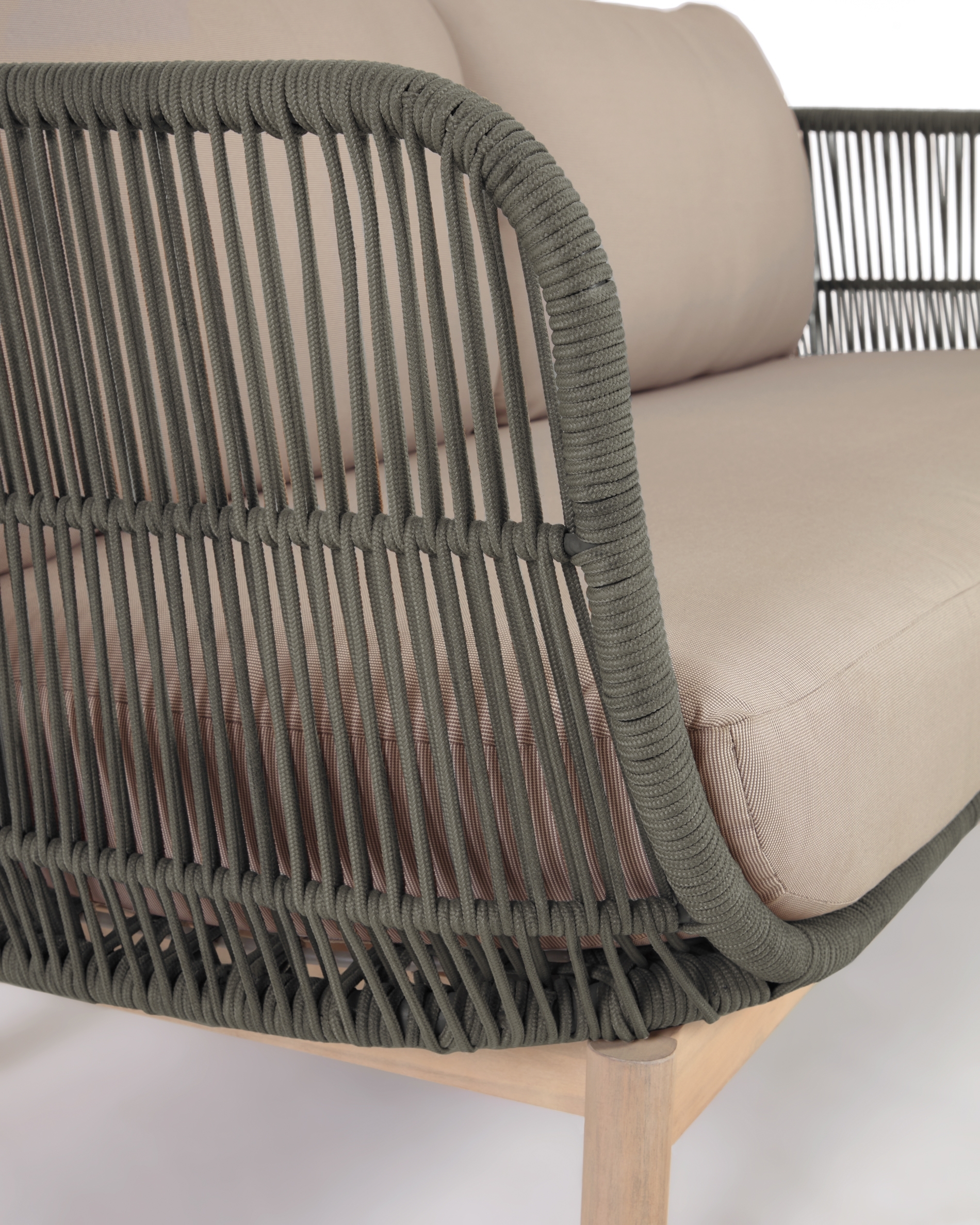 3-местный диван Catalina из зеленой веревки La Forma (ex Julia Grup)