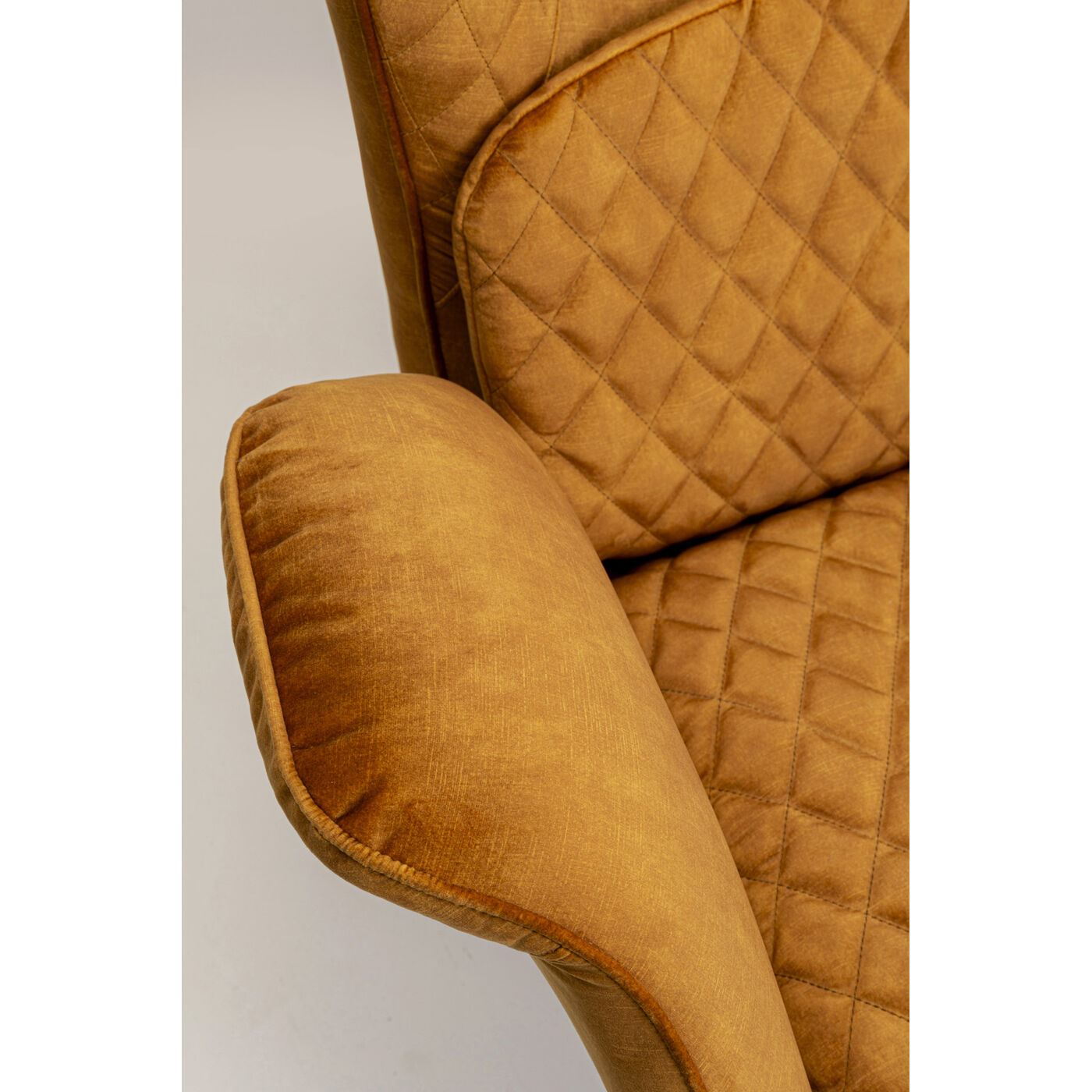 Кресло Tudor Velvet Gold Brown KARE 70737