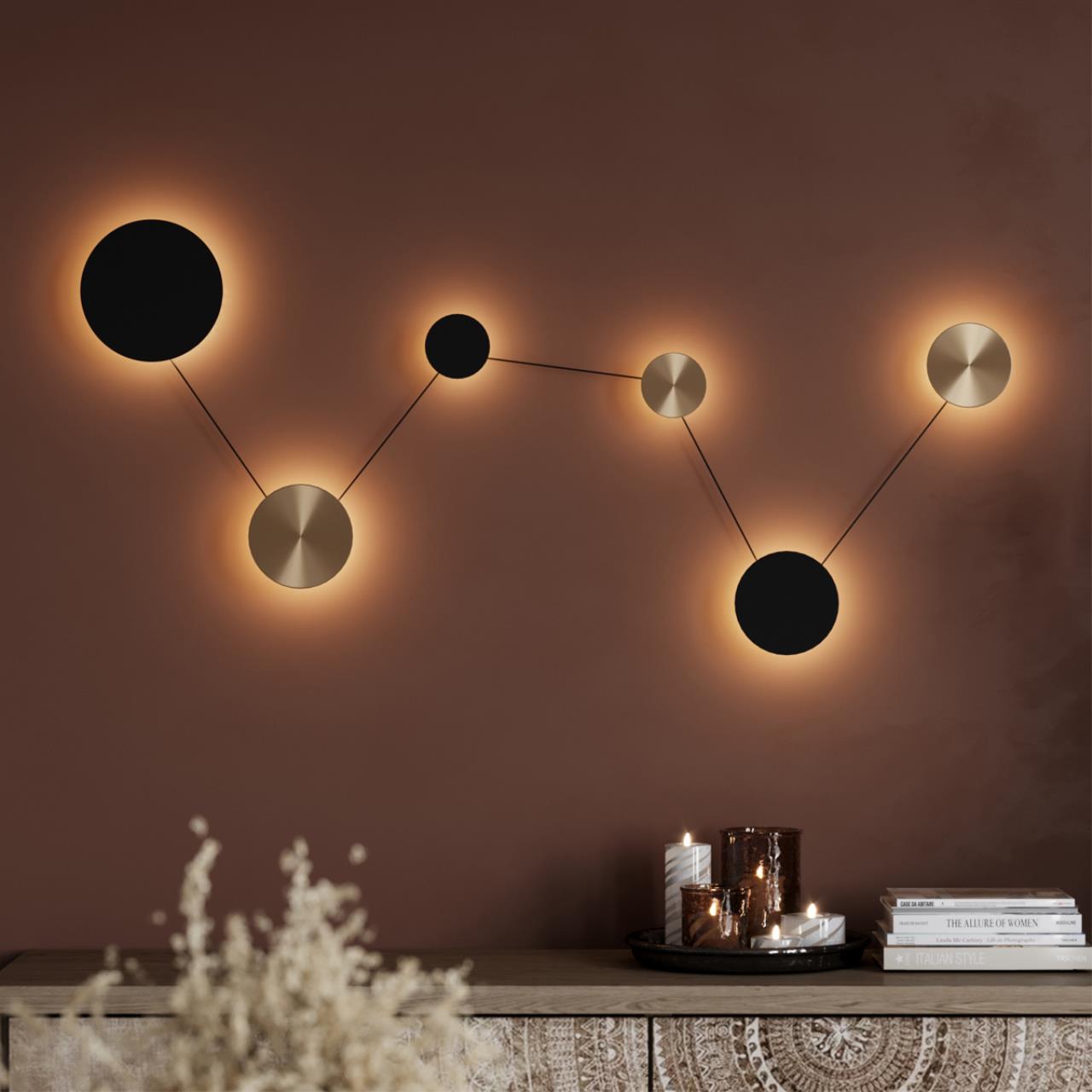 Настенный светильник Odeon Light 7115/36WL