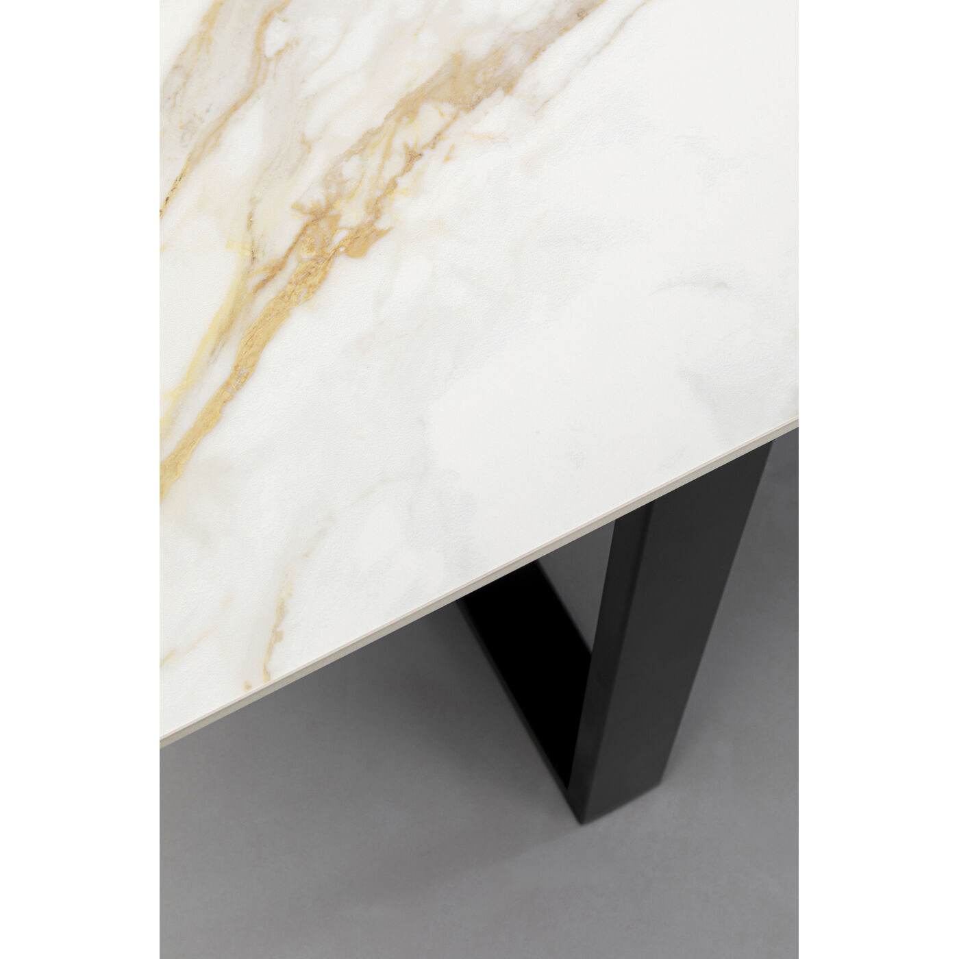 Стол Eternity Schwarz 160x80 см KARE 87418