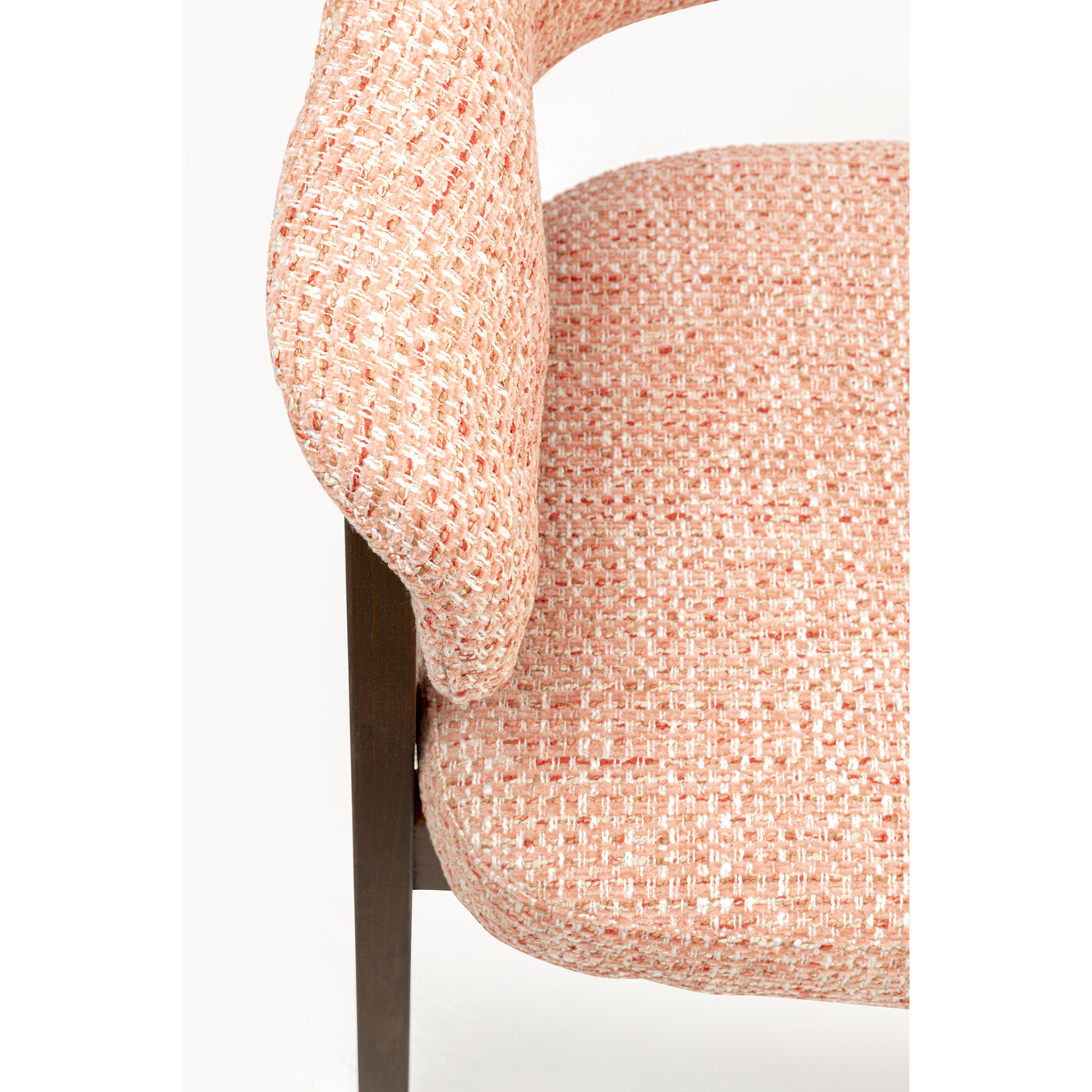 Стул с подлокотниками Jonte Boucle Coral KARE 71376