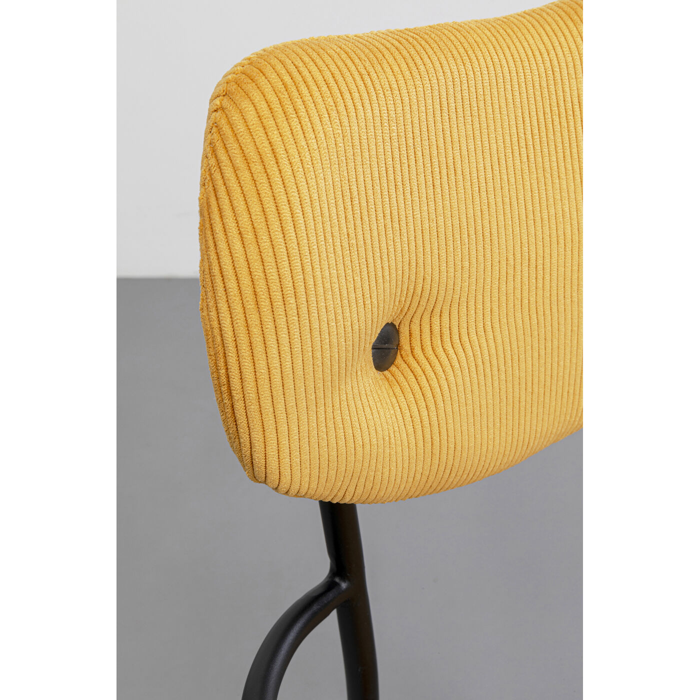Стул с подлокотниками Viola Yellow KARE 87469