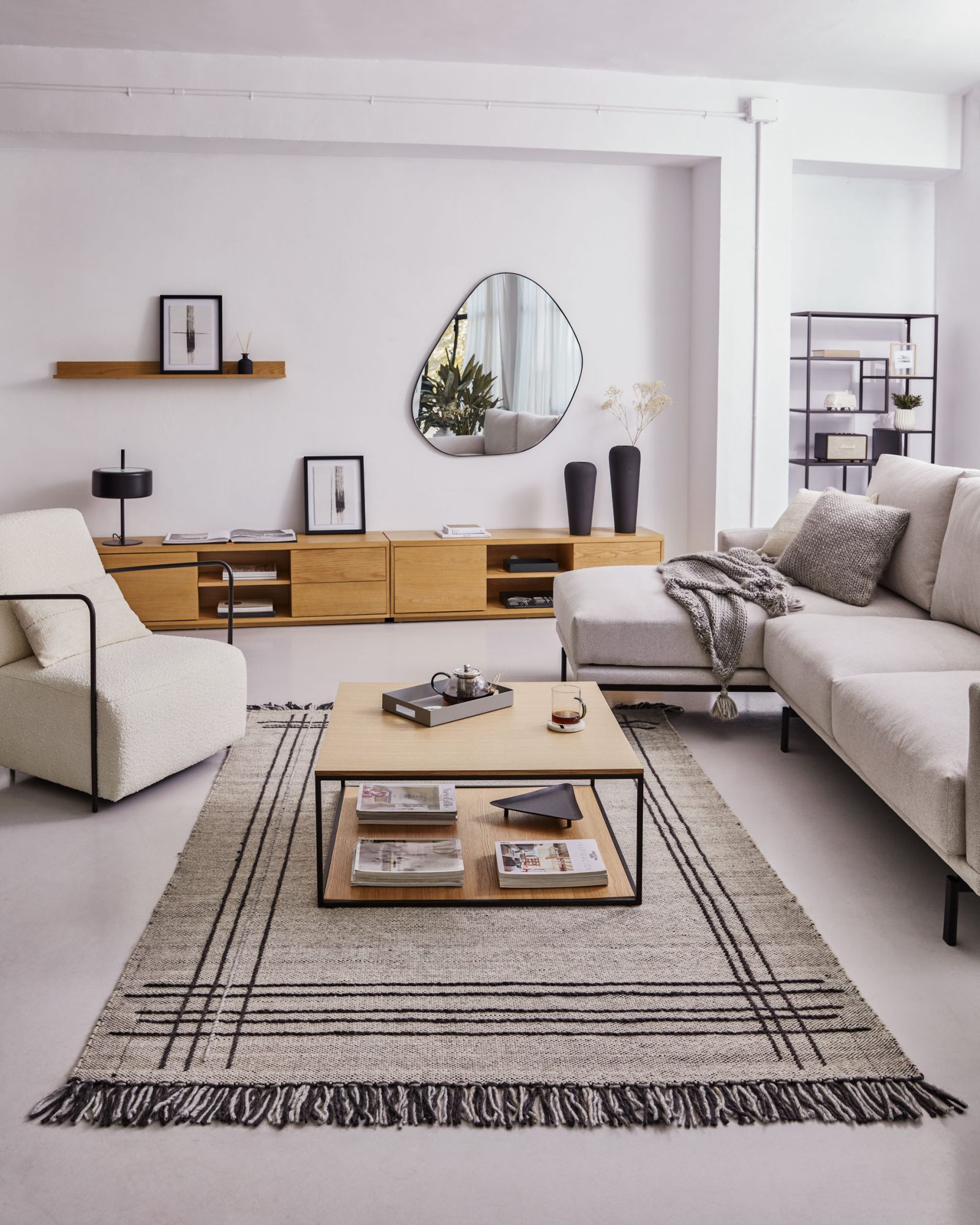 Abilen Подставка для TV из дуба Abilen с 2 ящиками 200 x 43,6 см La Forma (ex Julia Grup)