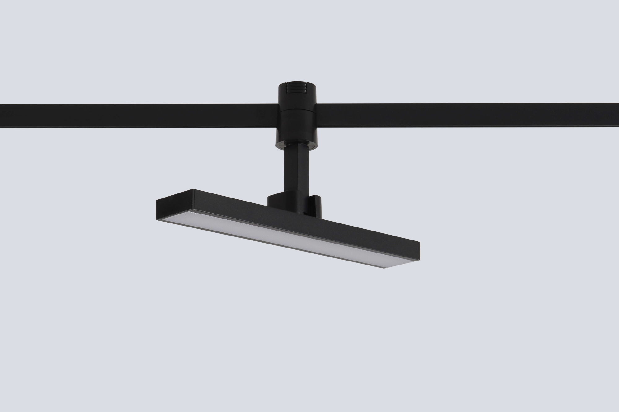 Светильник трековый для гибкой магнитной системы Crystal Lux CLT 0.37 001 10W BL SMART